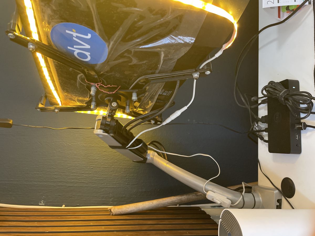 Dell22 inch monitor with single arm stand