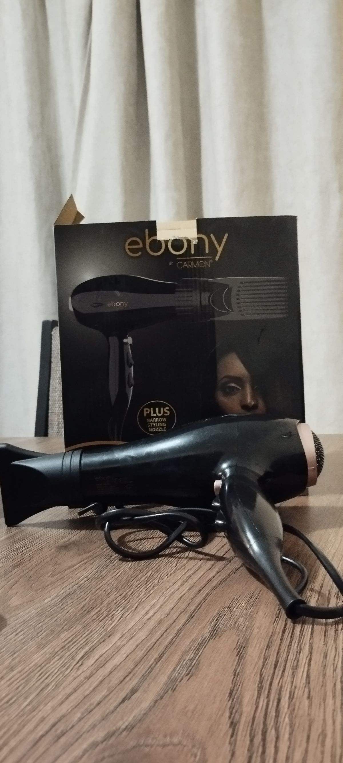 Ebony By Carmen Power Comb Hair Dryer  (2000 W, Black)