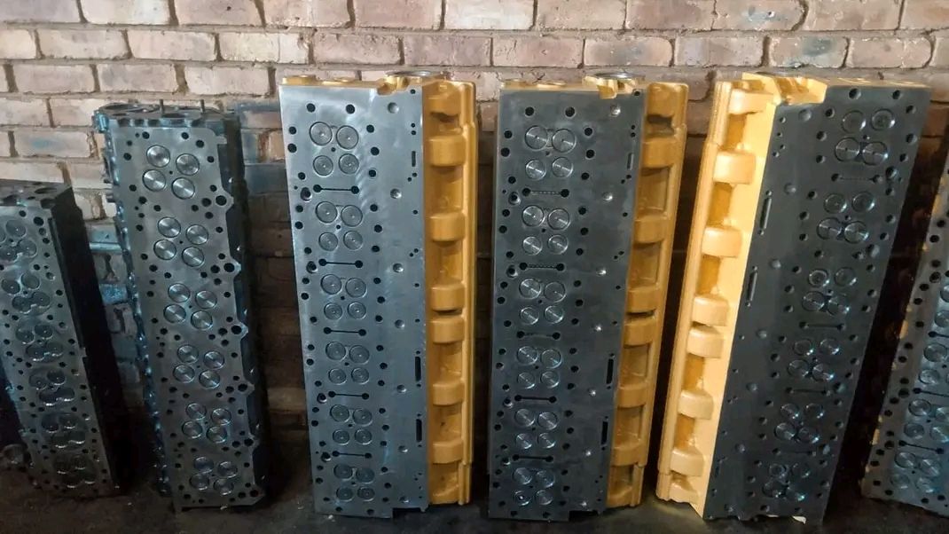 RECONDITIONED PRESSURE TESTED TRUCK CYLINDER HEADS